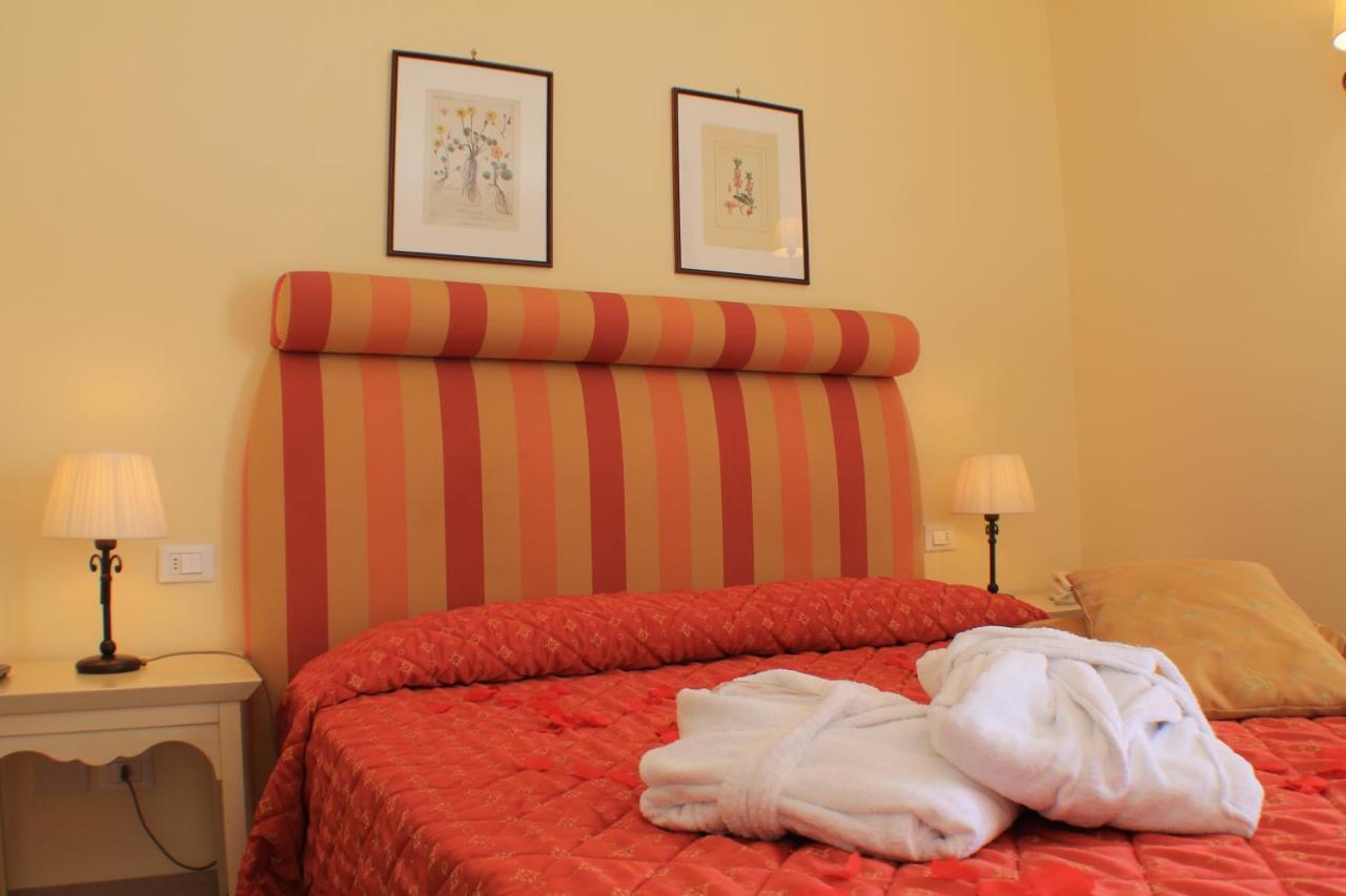 Il Parco Sul Mare Resort & Spa Tortoreto ภายนอก รูปภาพ