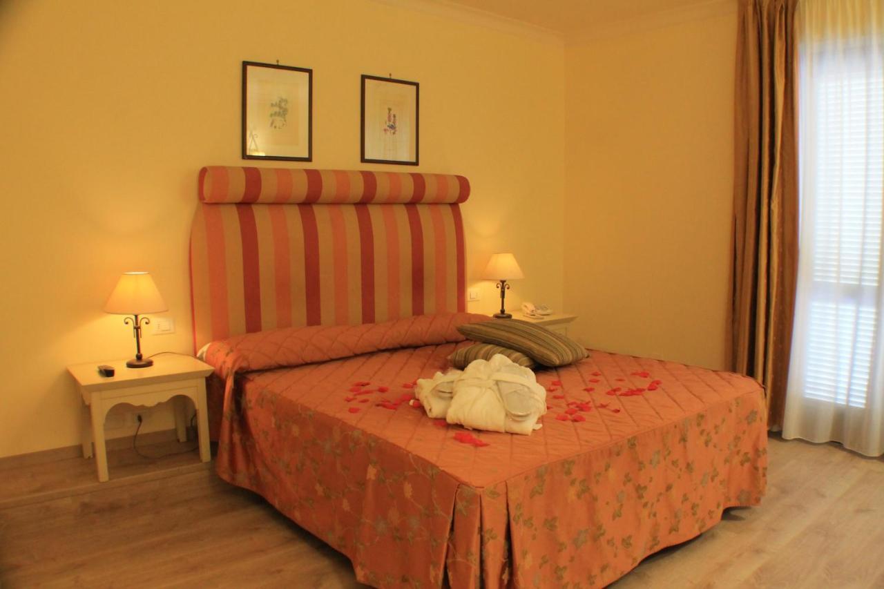 Il Parco Sul Mare Resort & Spa Tortoreto ภายนอก รูปภาพ