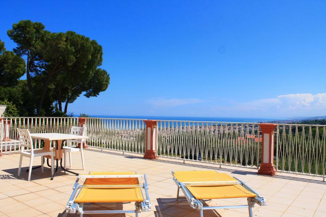 Il Parco Sul Mare Resort & Spa Tortoreto ภายนอก รูปภาพ